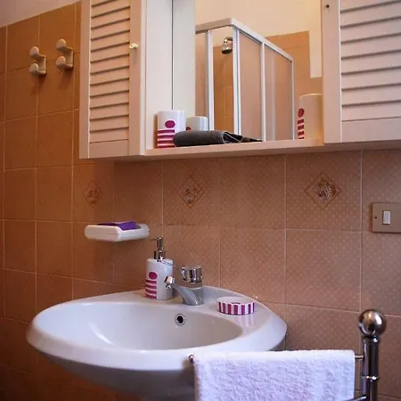 Casa Laura * Cesio